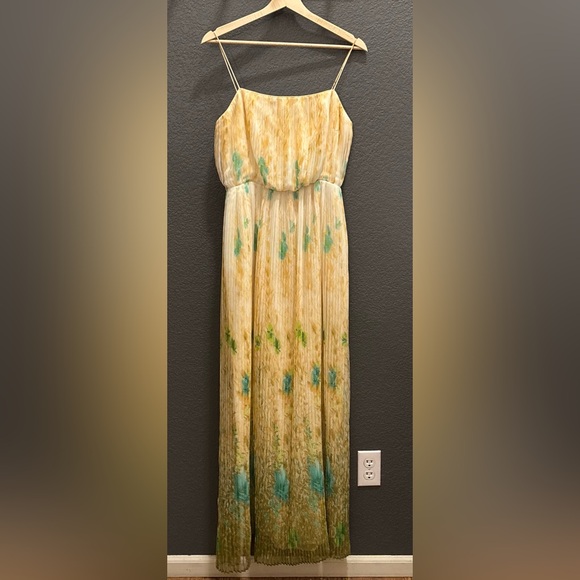 Jack Bryan Dresses & Skirts - JACK BRYAN - vintageevening gown; 60s/70s era Yellow and Green Floral Maxi Dress